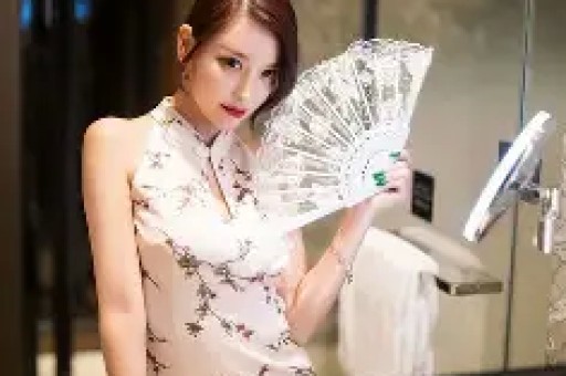 娱乐圈尴尬名场面：真傻还是装傻？